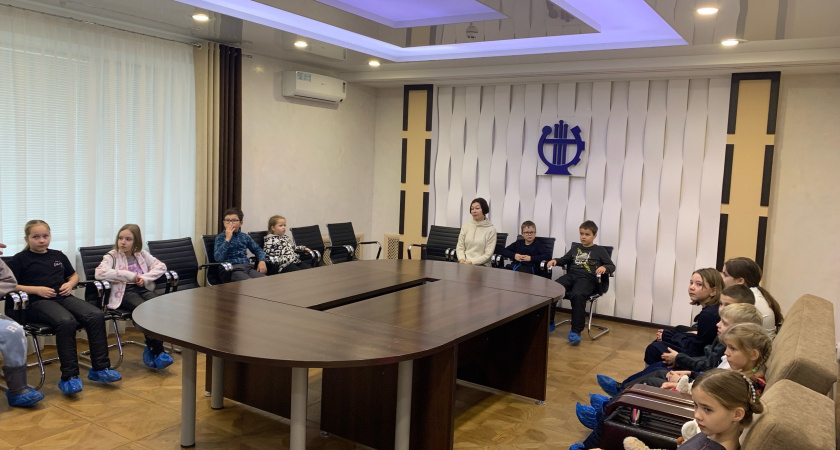 Школьники Лискинского района приглашаются на фестиваль  талантов «Зеркало будущего»