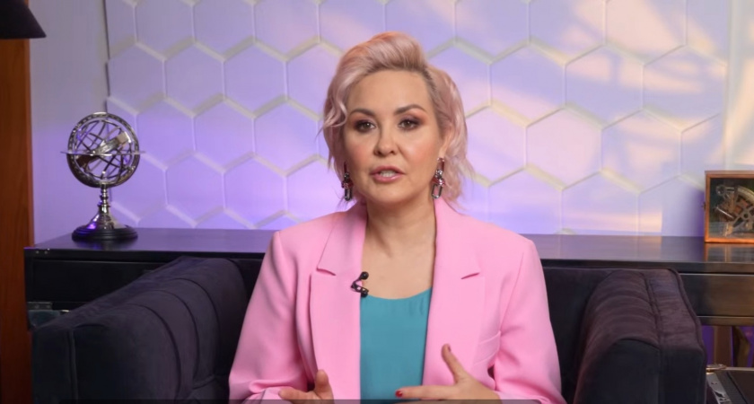 Птица Счастья сядет на макушку: Василиса Володина назвала знак, у которого с 25 июля начнется новая жизнь