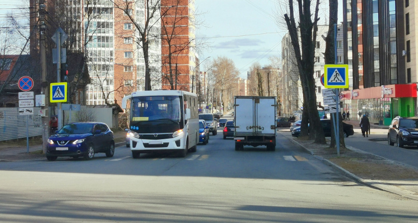 Госдума отклонила 6 законопроектов, которые защищали интересы обычных водителей. Что теряют автомобилисты в 2025