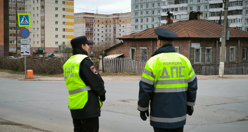 ГИБДД поставило окончательную точку: нужно ли выходить из машины, когда вас остановил инспектор – запомните раз и навсегда