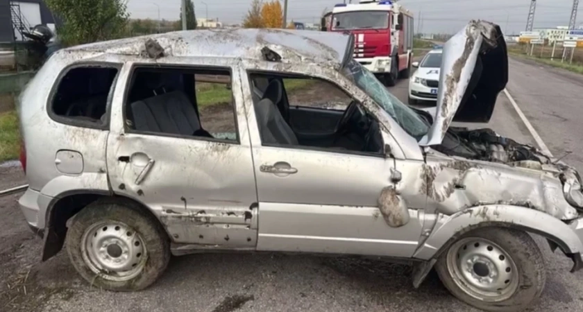 В Воронеже водитель погиб после переворота автомобиля