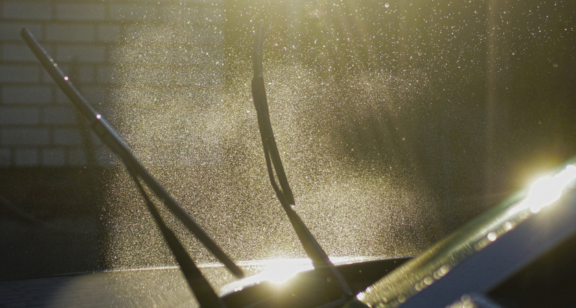 После этой процедуры дворники работают даже в самый лютый ледяной дождь