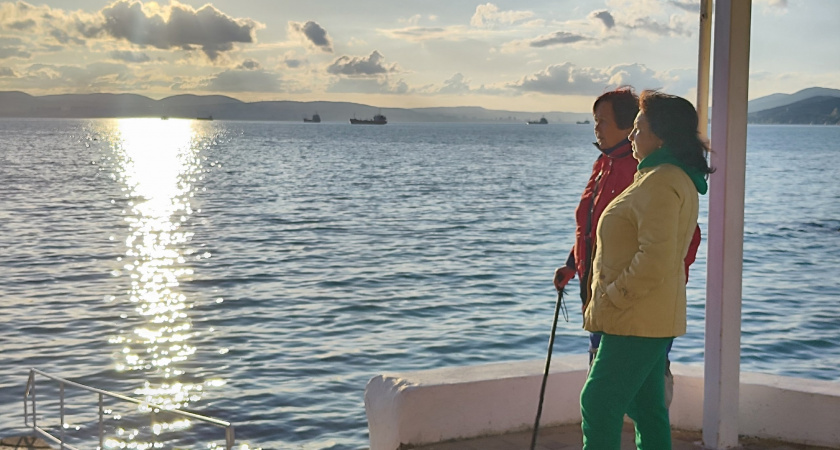 Куда уезжают российские пенсионеры на зимовку: пять доступных направлений с морем и суперским комфортом