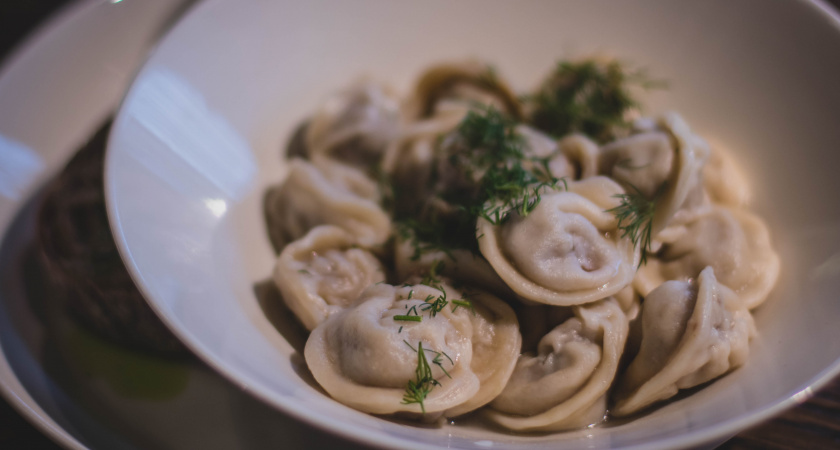 Кидаю 2 щепотки в фарш — и пельмени вкуснее, чем у шеф-повара: просто рай для истинных гурманов