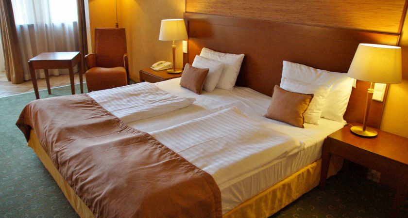 Невидимый яд в вашей спальне: ученые узнали, почему вы болеете