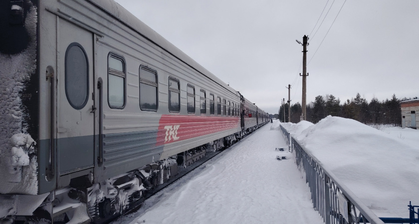 В РЖД рассказали, как можно приобрести билеты на поезд, если они закончились в кассе