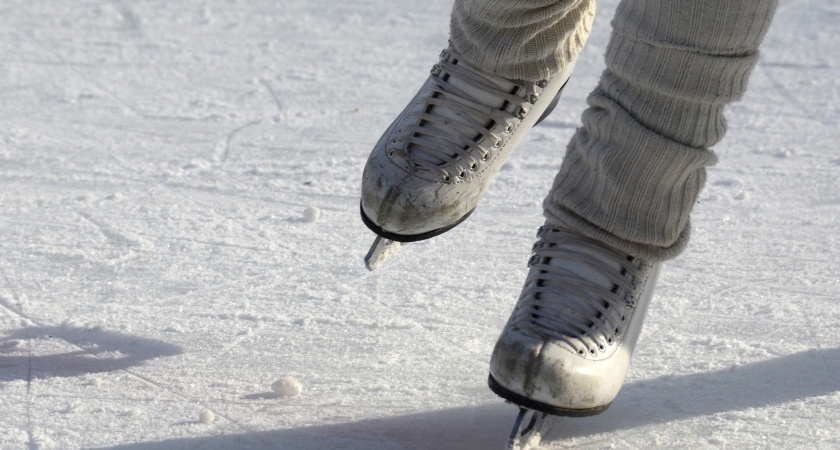 В Воронеже готовят к открытию первый каток в этом сезоне