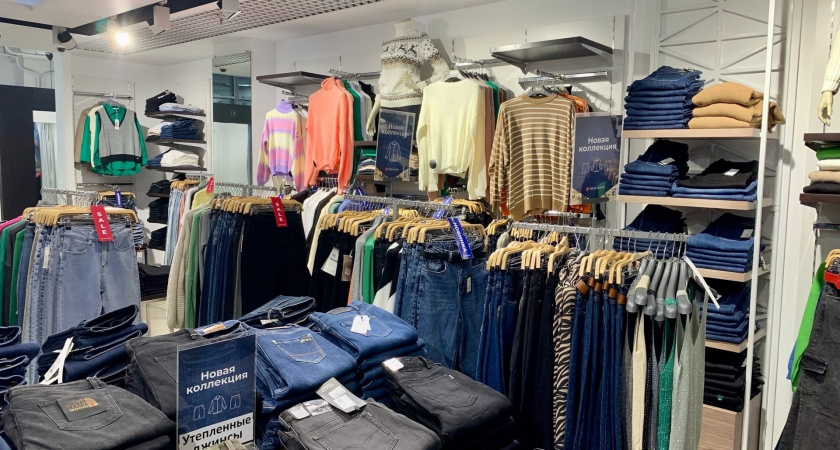 Воронежцы создали подставной аккаунт по продаже одежды и обуви и обманывали покупателей 