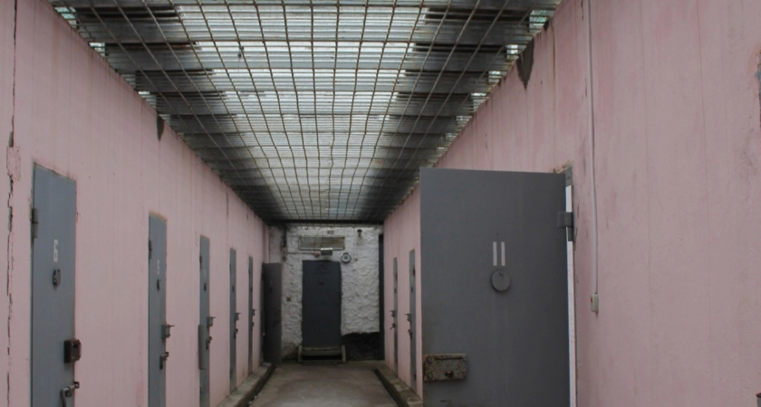 В Воронеже мужчина избил неприятелей металлической трубой