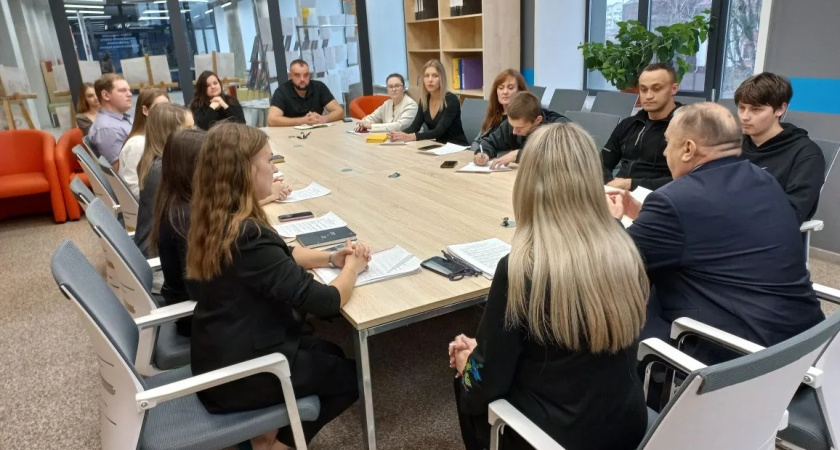  Активная молодежь объединилась в Лискинском районе