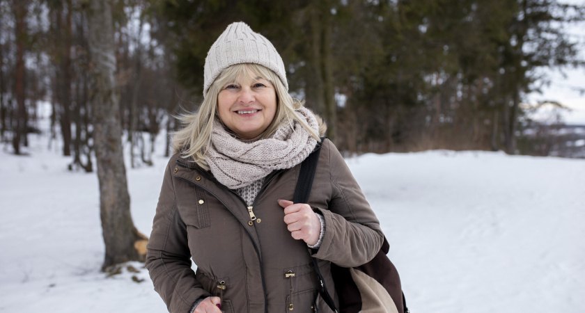 Головные уборы для женщин 50+: как правильно подчеркнуть женственность и стиль, а не возраст