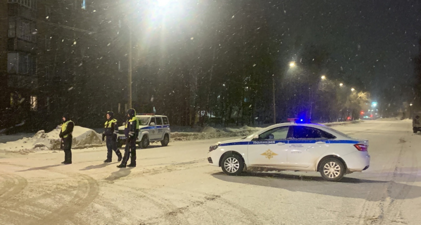 Как правильно поступать водителю, если инспектор ГИБДД составил протокол за пересечение невидимой под снегом сплошной линии разметки