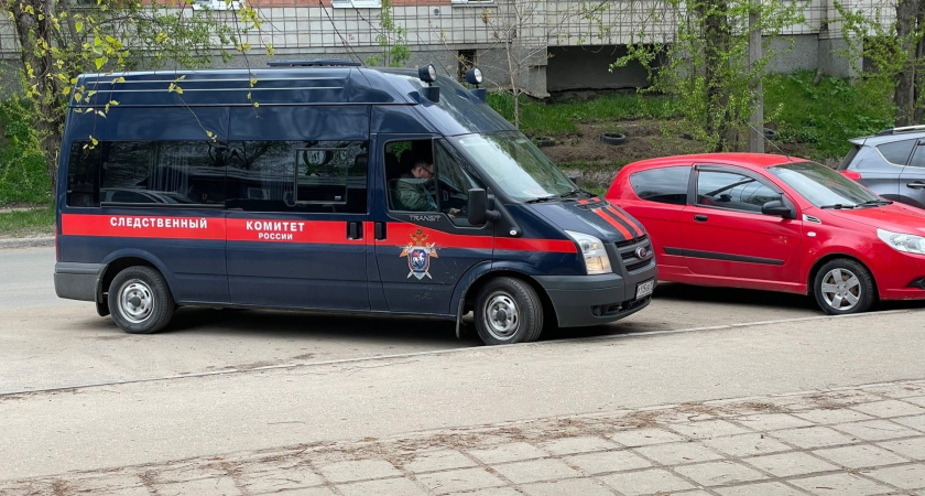 В Воронеже школьного физрука подозревают в разврате с подростками