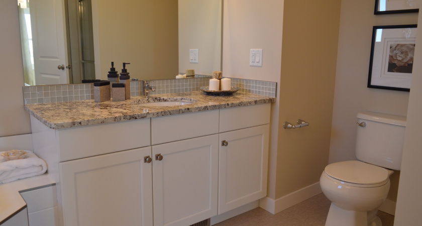 Нашла классный способ, как закрыть трубы в туалете - эстетичный короб за копейки