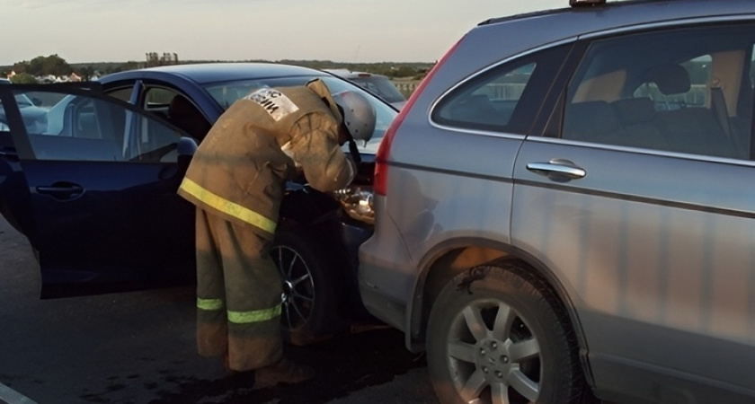 На трассе в Воронежской области столкнулись две легковушки: есть пострадавшие