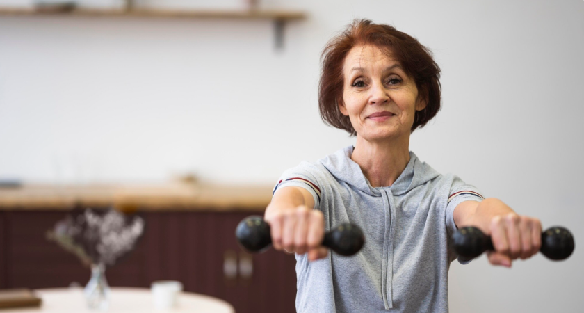 Кардиохирурги советуют: не ходите с палками - есть 5 упражнений для сердца после 65 лет - и ноги не болят
