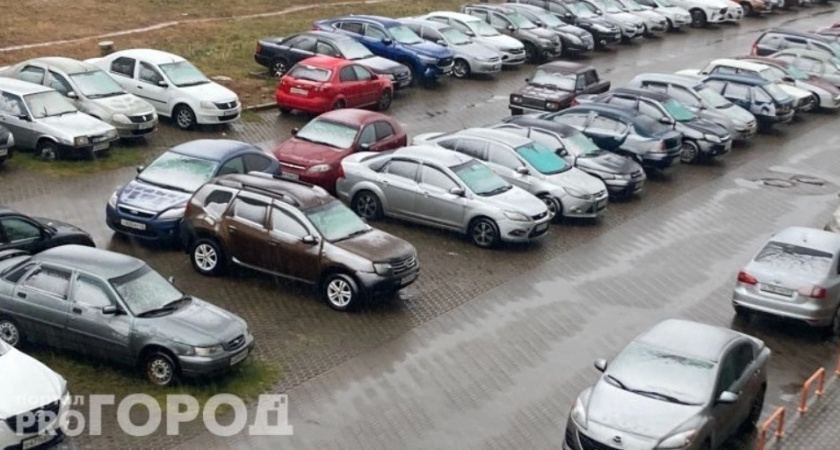 В Лисках эвакуируют автомобили из-за нарушения правил дорожного движения