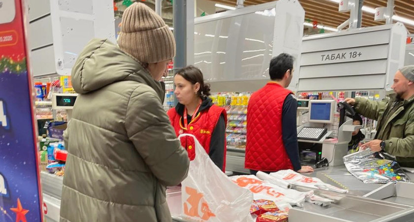 Сходили по рекомендации друзей на экскурсию в «Чижик». Показываю, что купили на 1400 рублей