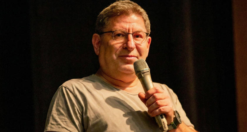 Для мужчины в женщине важно лишь одно: цитата Михаила Лабковского, которая заставляет задуматься