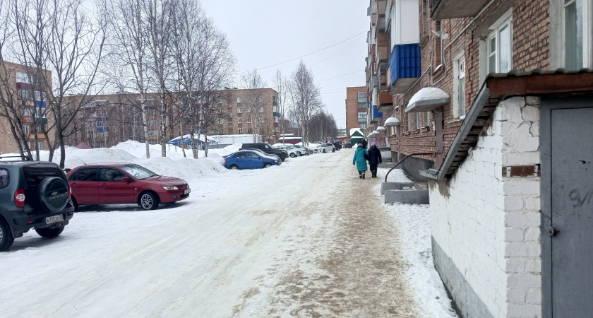 Россиян предупредили о морозах: пик волны холода придется на ночь среды