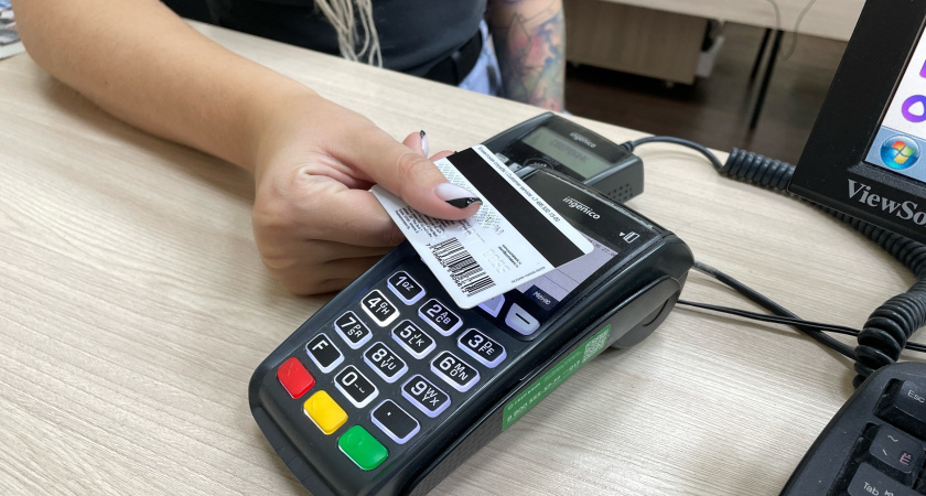 В Воронеже подросток попался на краже денег с найденной банковской карты