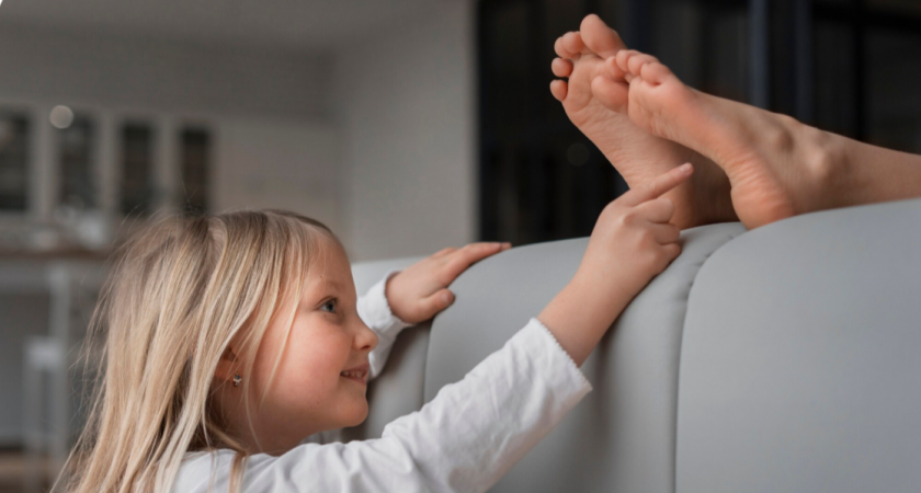 1 ложка на 3 литра воды и пятки будут бархатными как после салона: эффективный метод домашнего ухода за ногами