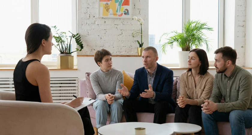 Люди засмеют: в этом слове нет буквы «З», но каждый второй ее упорно вставляет - и почему все ошибаются