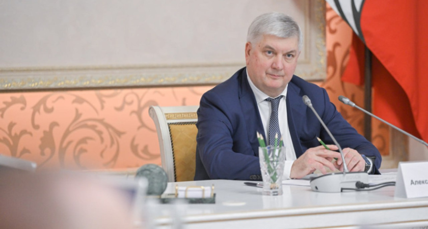 Губернатор Воронежской области Александр Гусев проведёт прямую линию с населением