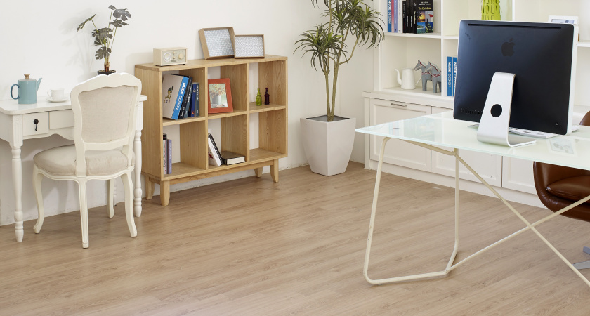 Ламинат и паркет уже в прошлом: эксперты назвали новое покрытие 2026 года — теплое, тихое и очень красивое