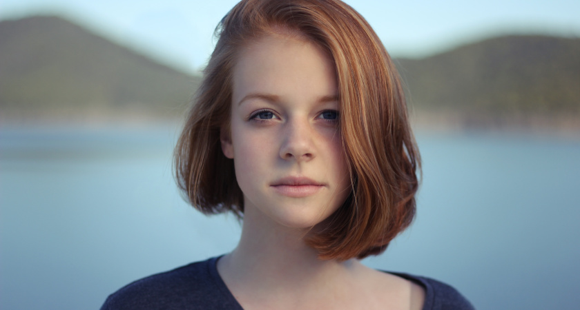 Лицо поплыло после праздников: простые движения возвращают чёткость без дорогих салонов