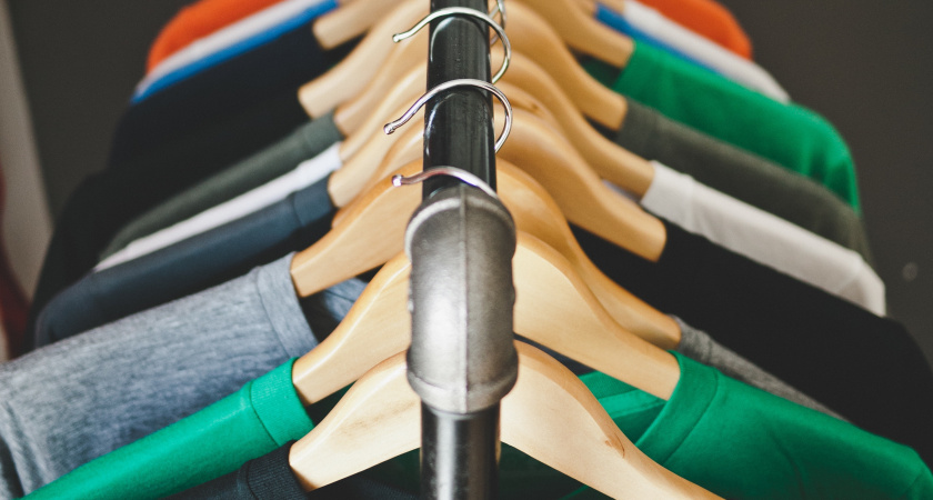 Эти 10 простых вещей захватят гардеробы в 2026 году: стилисты предупреждают — покупайте заранее