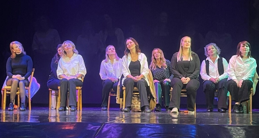 В Лисках представили уникальный спектакль-концерт «Зал ожидания»