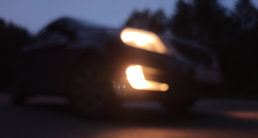 В Воронежской области на пешеходном переходе под колеса автомобиля попала женщина