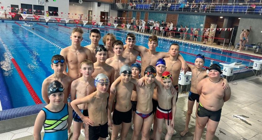 Команда из Лисок блестяще выступила на престижных соревнованиях по плаванию