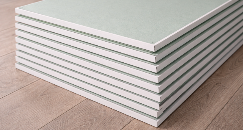 Вагонка, гипс или обои? Узнал, что лучше для потолка — и теперь отказываюсь от идеи натяжного потолка