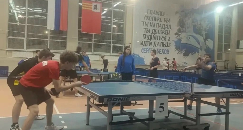 Лискинец принес команде очки на соревнованиях по настольному теннису