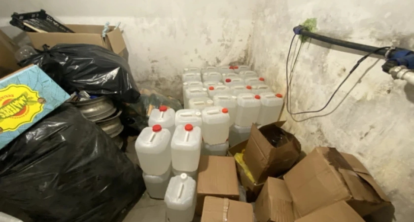 В Воронежской области ликвидирован подпольный цех по изготовлению водки и сигарет