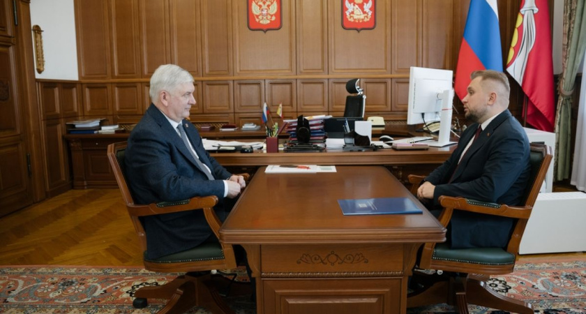 Борис Чернышов предложил оценивать воронежских абитуриентов по мотивационным письмам