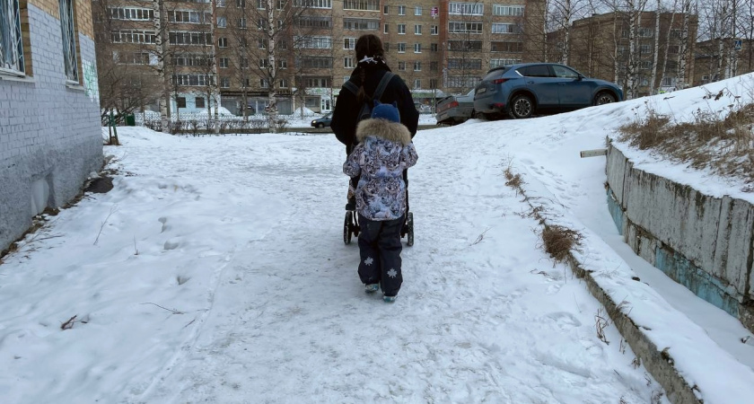 Это благородное имя для девочки пришло к нам из Древней Греции: переводится как – «радостная душа»