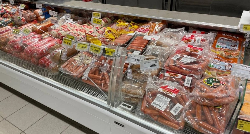 Сплошное мясо и никакой химии: Роскачество раскрыло марки лучших сосисок и сарделек в стране