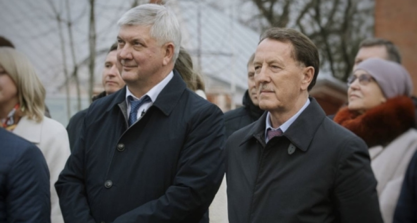 В Воронежской области губернатор поздравил Алексея Гордеева с 71-летием