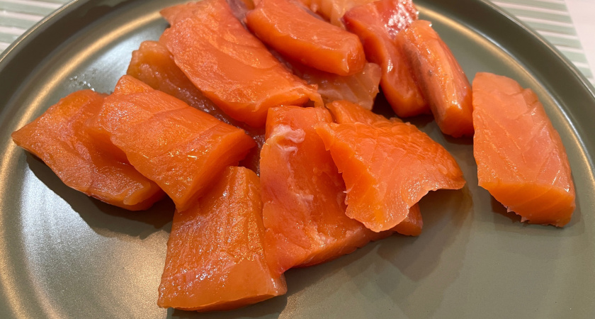 Лосось отдыхает: эта рыба полезнее в разы, а цена в 4 раза ниже — мнение нутрициолога