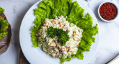 Выручалочка в жару: летний салат с курицей — готовится легко и очень вкусно