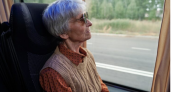 "А ну марш на свое место!" Неприятная история в купе с 90-летней бабулей, коротая держала в страхе весь вагон