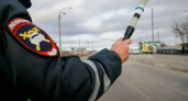 Подышите в трубочку: введены новые правила проверки водителей на опьянение