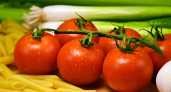  Развенчиваем мифы: Врач рассказал, кому помидоры действительно противопоказаны, а кому – даже полезны