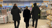 Накупили в "Ермолино" вкусностей по рекомендациям друзей: пиццу, кокосовое печенье, кордон-блю с ветчиной и сыром - дегустируем и оцениваем