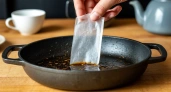 100-летний нагар сползает за секунды со сковороды: это копеечное средство творит чудеса прямо на глазах