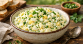 Яичный салат, о котором забывают, а зря: вкуснота из 4 ингредиентов — легкий, свежий и очень удачный
