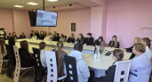 В Лисках для школьников провели профориентационную встречу в районной больнице
